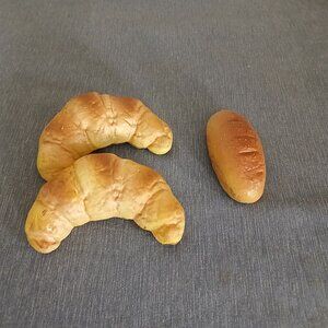 Pretend Play Food Styrofoam Croissants & plastic Bun x 3